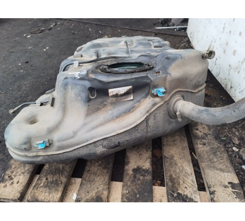 Бак топливный