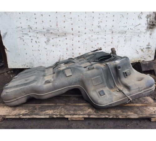 Бак топливный