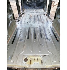 Пол багажника (ниша)