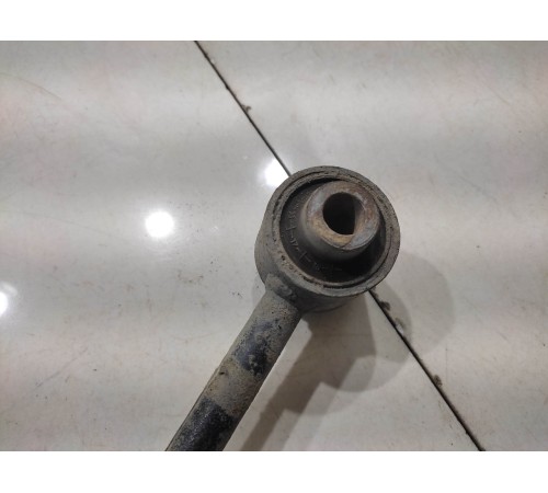 Рычаг подвески (задний, левый)