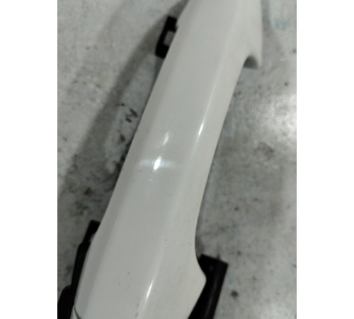 Ручка двери передняя левая внешняя