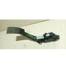 Педаль акселератора