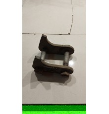 Серьга рессоры передняя левая