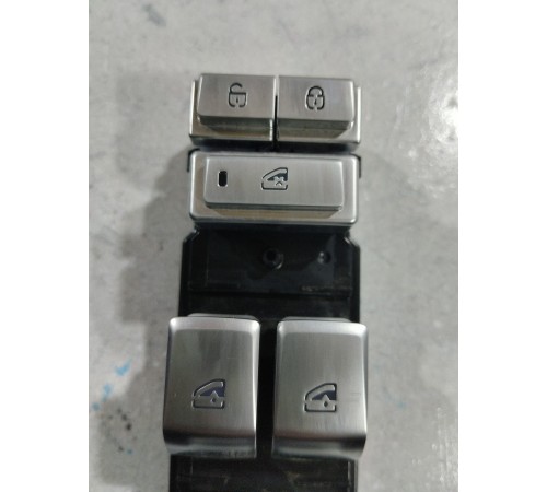 Блок управления стеклоподъемниками передний левый