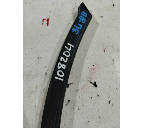 Уплотнитель двери(задний левый)