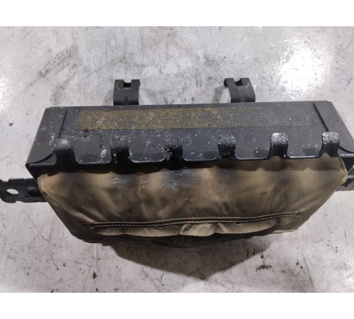 Подушка безопасности пассажира