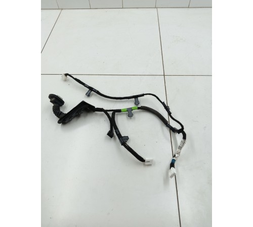 Электропроводка двери задняя левая