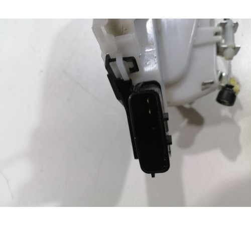 Замок двери задний левый