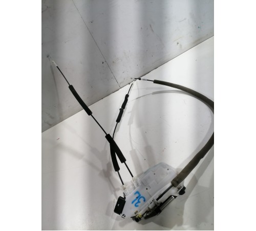 Замок двери задний левый