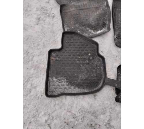 Комплект ковриков салона