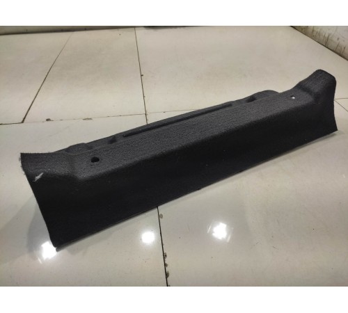 Обшивка багажника