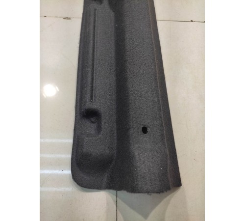 Обшивка багажника