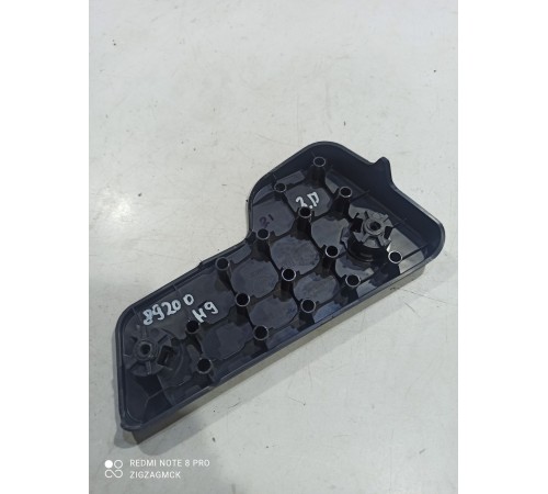 Накладка ступеньки (задняя правая)