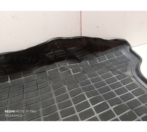 Коврик багажника