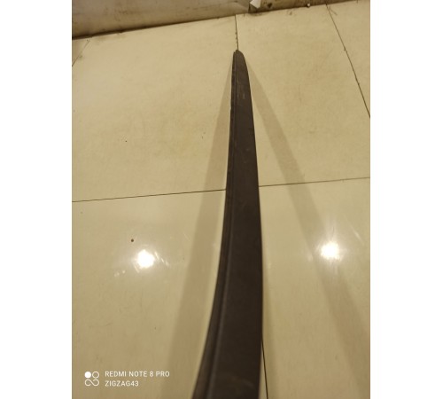 Молдинг лобового стекла (левый)