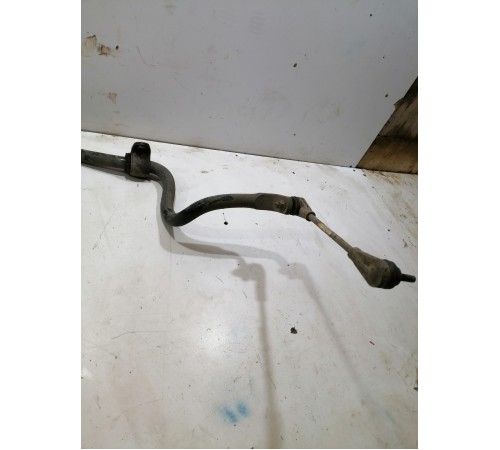 Стабилизатор передний