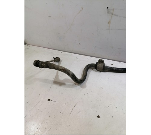 Стабилизатор передний