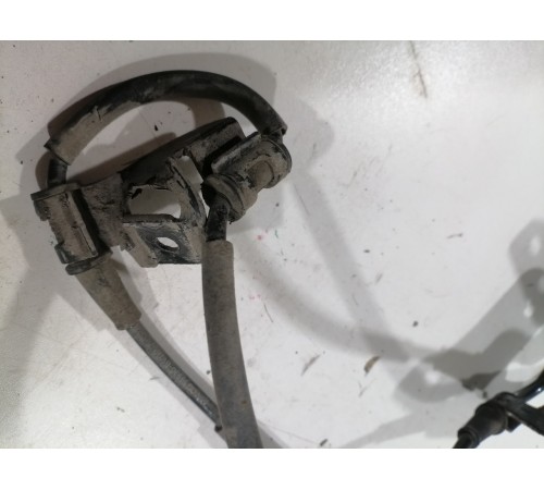 Датчик ABS задний (правый) 