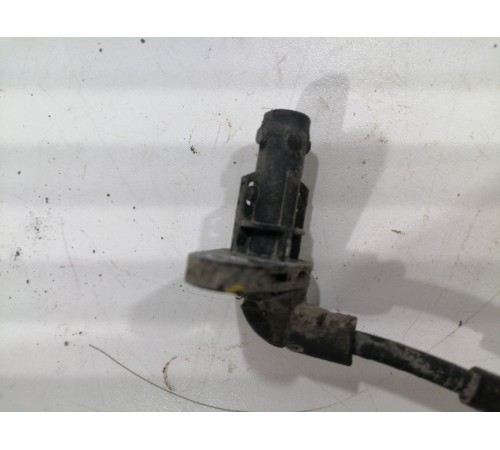 Датчик ABS задний (правый) 