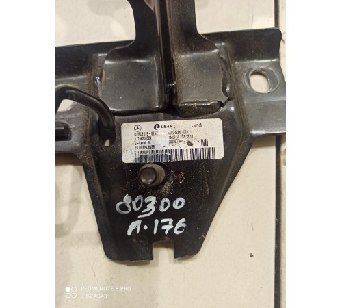 Кронштейн крепления сиденья(правый)