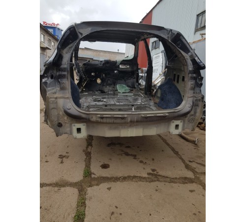 Задняя панель кузова