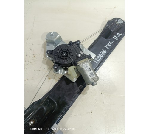 СтеклоподьемникСтеклоподъемник электрический передний правый 