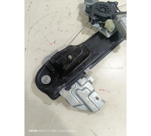 СтеклоподьемникСтеклоподъемник электрический передний правый 