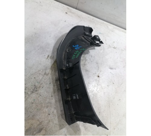 Обшивка двери крышки багажника левая верхняя