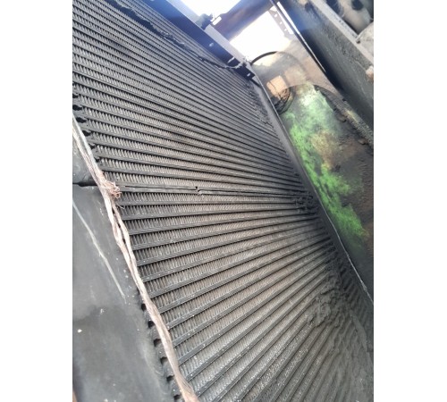 Радиатор охлаждения двигателя основной