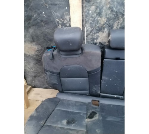 Задний ряд сидений