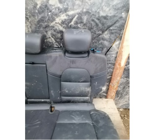 Задний ряд сидений