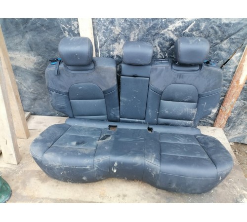 Задний ряд сидений