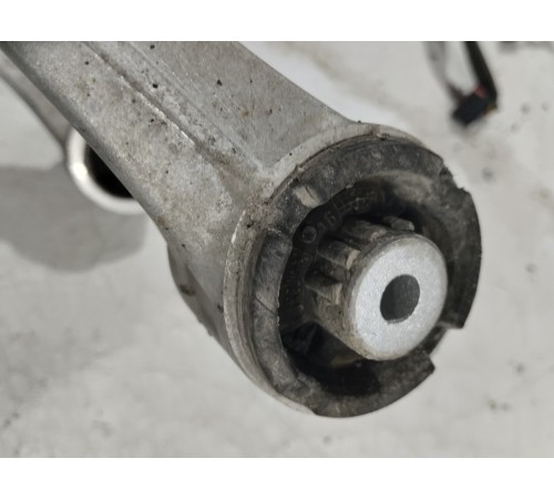 Рычаг подвески передний левый верхний