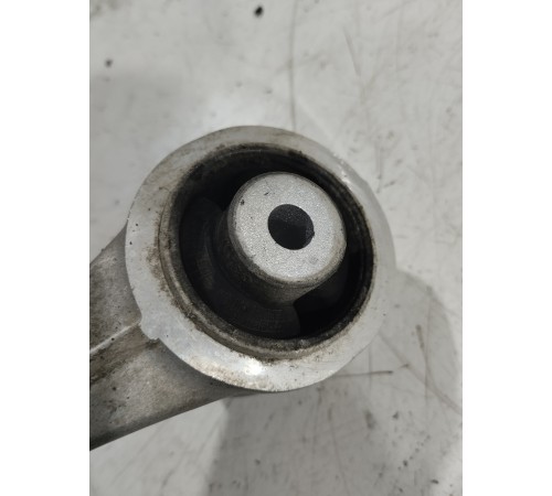 Рычаг подвески передний левый верхний