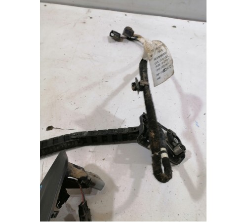 Электропроводка сдвижной двери правая