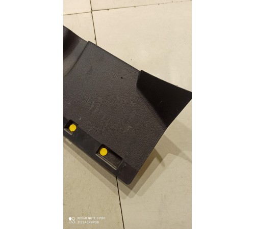 Накладка обшивки пола передняя левая