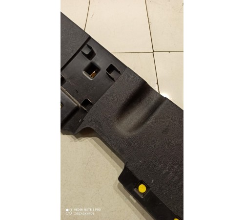 Накладка обшивки пола передняя левая