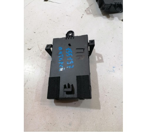 Блок управления сиденьем передний правый