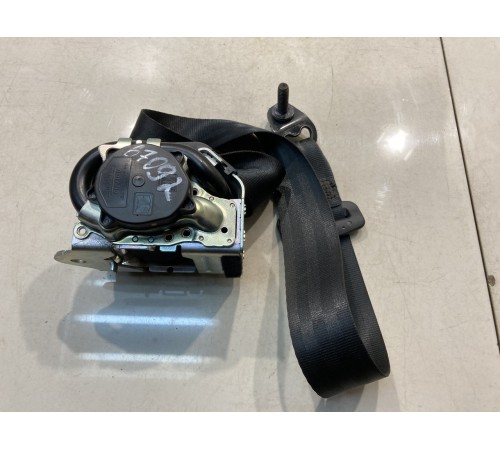 Ремень безопасности (задний, правый)