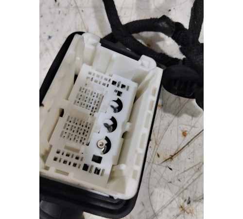 Электропроводка двери передняя левая