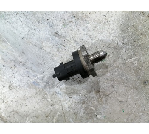 Датчик давления топлива