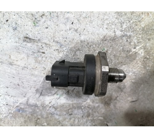 Датчик давления топлива