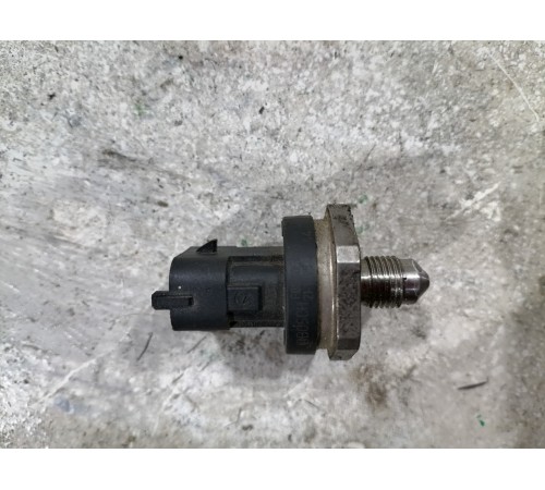 Датчик давления топлива