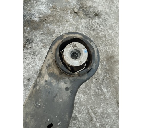 Балка подвески задняя (подрамник)