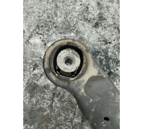 Балка подвески задняя (подрамник)