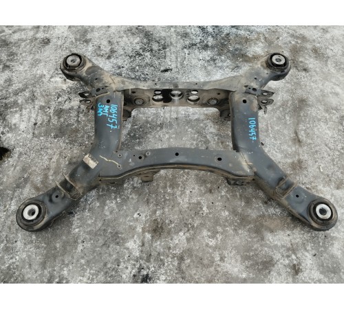 Балка подвески задняя (подрамник)