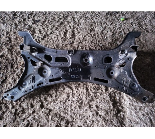 Балка (подрамник) передний