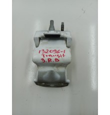 петля двери задняя правая верхняя 