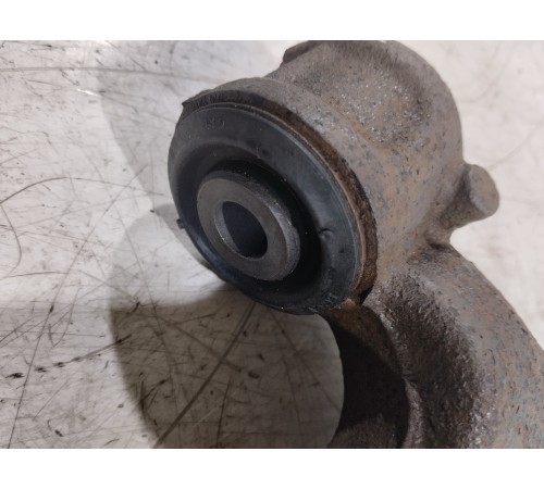 Рычаг подвески передний левый