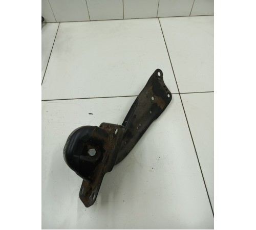 Рычаг задний левый